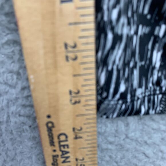 Nike Dri-FIT Pants Womens XL Black White Running Capri Pocket Athleisure - Picture 7 of 14